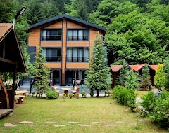 Hotel Akyüz Kardeşler Otel & Bungalow (Trabzon, Turkey)