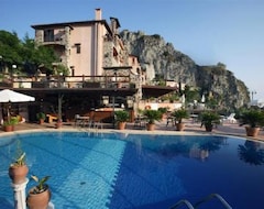 Hotel Villa Sonia (Castelmola, İtalya)