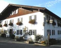 Khách sạn Gasthof Zum Stern (Seehausen am Staffelsee, Đức)