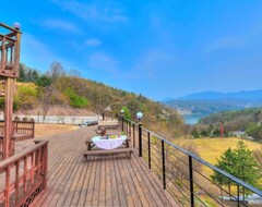 Hotelli Art Pension Gapyeong (Gapyeong, Etelä-Korea)