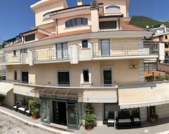 Khách sạn Hotel Sollievo - San Gennaro (San Giovanni Rotondo, Ý)
