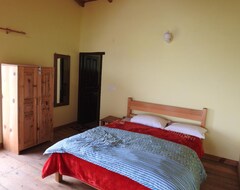 Majatalo Way Wood Wind Lodge (Mukteshwar, Intia)