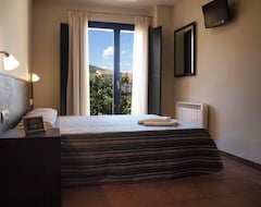 Khách sạn Hotel 3 Arcs (Besalú, Tây Ban Nha)