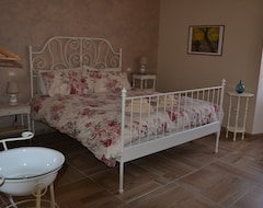 Bed & Breakfast Casa Nina (Toirano, Italien)