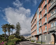 Khách sạn The Britannique Naples, Curio Collection by Hilton (Napoli, Ý)