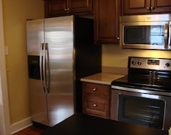 Entire House / Apartment Fully Furnished, Tdy, Renovated In 2012 (Huntsville, USA)