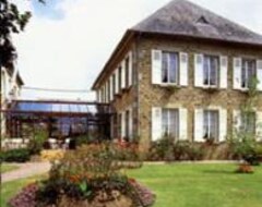 Khách sạn Logis Auberge de la Sélune (Ducey, Pháp)