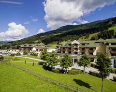 Khách sạn Robinson Amade (Kleinarl, Áo)