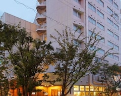 Khách sạn Nagai Park Hotel (Osaka, Nhật Bản)