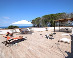 Hotelli Lacco Slarium Private, 3 Dbeds, 3 Baths, Park, Sea View, Aircond, Wifi (Lacco Ameno, Italia)