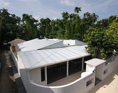 Otel Serene Sky Guesthouse (Nord Ari Atoll, Maldivler)