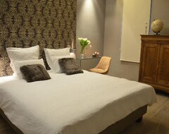 Hotel N°5 – Bed & Breakfast Liège (Liège, Belgium)