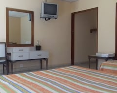 Khách sạn Hotel Playa Azul (Catemaco, Mexico)
