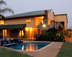 Khách sạn Country Park Guest House - Muldersdrift (Muldersdrift, Nam Phi)