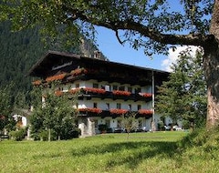 Landhotel Rauchenwalderhof (Mayrhofen, Austrija)