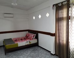 Hotel Nur Muslim Homestay At Kota Bharu (Kota Bharu, Malasia)