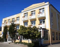 Hotelli Poseidon (Ostseebad Kühlungsborn, Saksa)