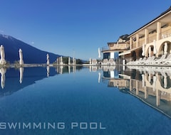 Hotel Mercedes (Limone sul Garda, İtalya)