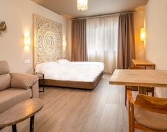 Khách sạn Apartamentos Sevilla Este (Seville, Tây Ban Nha)
