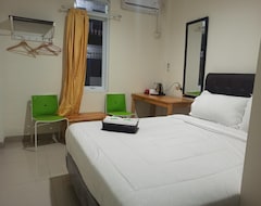 Hotel Oyo 3922 Wisma Minongga (Raha, Indonesia)