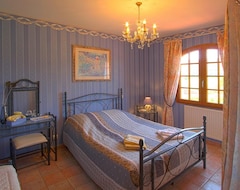 Hotelli La Planquette (Castelnou, Ranska)