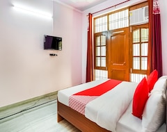 Khách sạn Oyo 67181 Hotel Royal Inn (Faridabad, Ấn Độ)