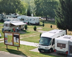 Khu cắm trại Knaus Campingpark Frickenhausen (Frickenhausen, Đức)