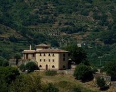 Otel Il Poggio Country Resort (Graniti, İtalya)
