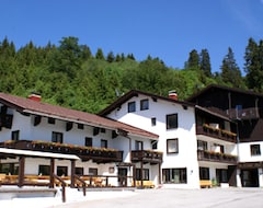 Hotel Gundl Alm (Spitzingsee, Germany)