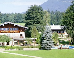 Khách sạn Stoll's Alpina (Schönau am Königssee, Đức)