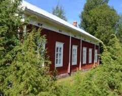 Căn hộ có phục vụ Old Farmhouse Wanha Tupa (Kristiinankaupunki, Phần Lan)