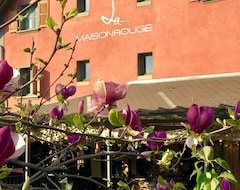 Hotel La Maison Rouge (Chambéry, France)