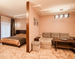 Hotel Akant (Ternopil, Ucrania)