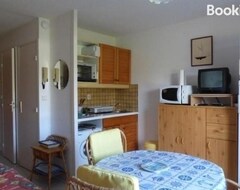 Cijela kuća/apartman Apartment Jullouville Appartement Au Rez De Chaussee Proche De La Plage (Sartilly, Francuska)