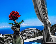 Hotel To Maro (Kastro, Grecia)