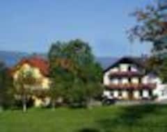 Nhà trọ Pension Puhringer (Mondsee, Áo)