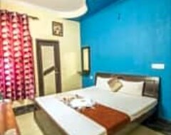 Hotel Bajaj (Dehradun, India)