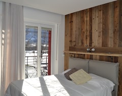 Khách sạn Smile Accommodation (Aosta, Ý)