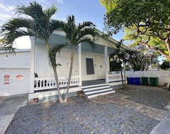 Toàn bộ căn nhà/căn hộ Mesa House, Uno By Brightwild-Perfect Location (Key West, Hoa Kỳ)