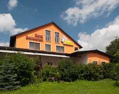 Khách sạn Hotel Sindersdorfer Hof (Hilpoltstein, Đức)