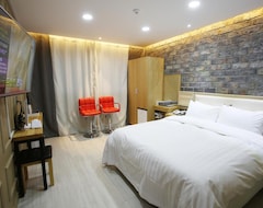 Hotel Diamond Tourist (Incheon, South Korea)