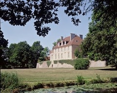 Otel Château De Rigny (Rigny, Fransa)
