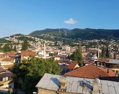 Otel Curovac View (Saraybosna, Bosna-Hersek)