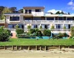 Motel San Marino Motor Lodge Absolute Beachfront (Coopers Beach, New Zealand)