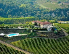 Casa rural Agriturismo Bricco San Giovanni (Isola d'Asti, Ý)