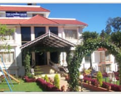 Khách sạn Sapphire Grand Ooty (Udhagamandalam, Ấn Độ)
