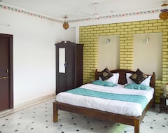 Khách sạn Zo Rooms Gangaur Ghat Chandpole (Udaipur, Ấn Độ)