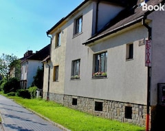Entire House / Apartment Apartment Hradecka (Telc, Czech Republic)