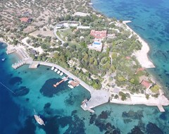 Oliviera Private Island Hotel - Kalem Island (Dikili, Türkiye)