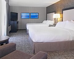 Khách sạn Holiday Inn Express And Suites Calgary (Calgary, Canada)